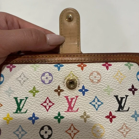 SOLD - Louis Vuitton Murakami Monogram Multicolor Porte-Monnair Viennois Wallet - Picture 7 of 13